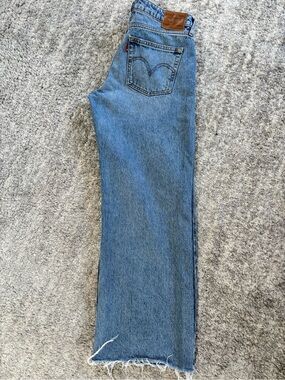 Levi's Low Loose Jeans in Light Blue Denim 29x29